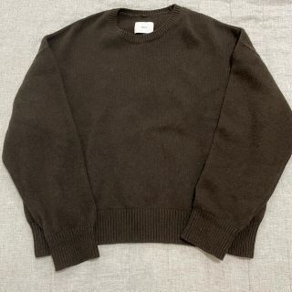 コモリ(COMOLI)のstein  EX FINE LAMBS CREW NECK KNIT(ニット/セーター)