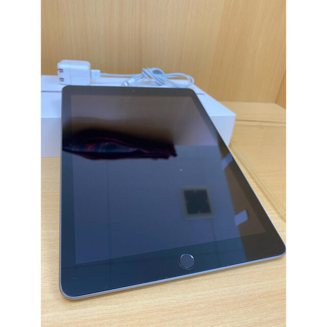 iPad(6th Generation) Wi-Fi  Space Gray