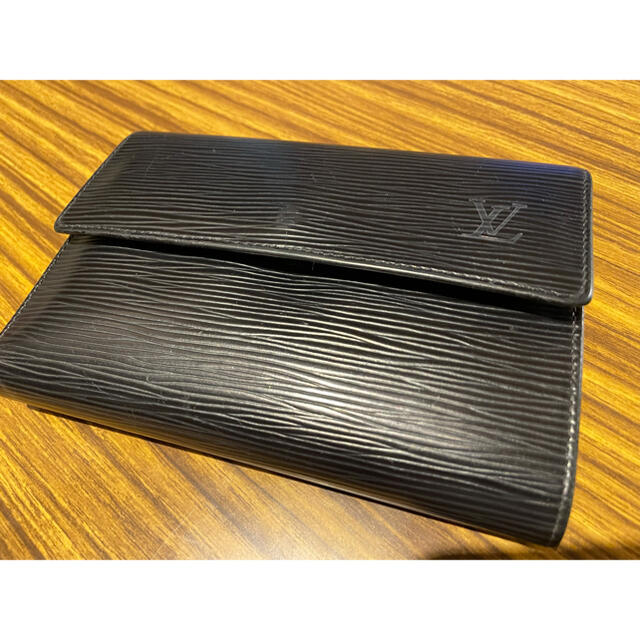 LOUIS VUITTON(ルイヴィトン)の【サリー様専用】ルイ・ヴィトンエピ　三つ折り財布 メンズのファッション小物(折り財布)の商品写真