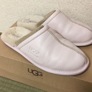 アグ(UGG)のUGG 新品未使用 ルームシューズ(スリッパ/ルームシューズ)