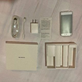 ラクテン(Rakuten)のRakuten Mini ホワイト 美品(スマートフォン本体)