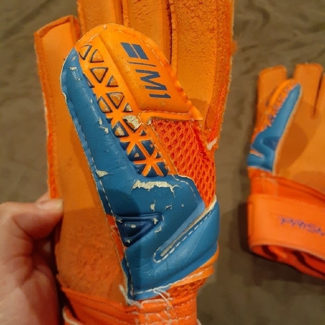 reusch(ロイシュ)の陸様お取り置きreusch ゴールキーパーグローブ　 スポーツ/アウトドアのサッカー/フットサル(その他)の商品写真