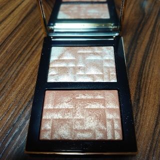 ボビイブラウン(BOBBI BROWN)の【マキ様専用】ボビーブラウン　ハイライティングパウダーデュオ(フェイスカラー)