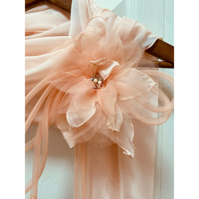 *美品* ドレス ショール サーモンピンク コサージュ付き レディースのファッション小物(マフラー/ショール)の商品写真