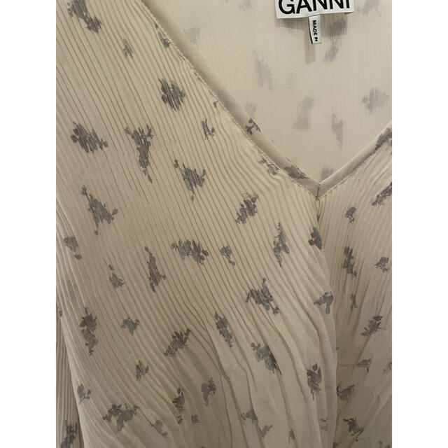 Ron Herman(ロンハーマン)の最終お値下げ🍡GANNI flower accordion blouse. レディースのトップス(シャツ/ブラウス(長袖/七分))の商品写真
