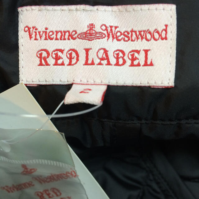 Vivienne Westwood(ヴィヴィアンウエストウッド)の新品タグ付き ヴィヴィアン ショートパンツ レディースのパンツ(ショートパンツ)の商品写真