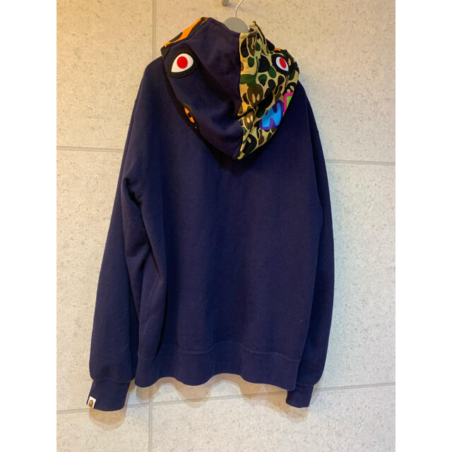 A BATHING APE(アベイシングエイプ)のA BATHING APE MILO SHARK FULL ZIP HOODIE メンズのトップス(パーカー)の商品写真