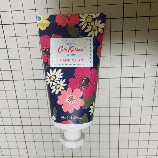 キャスキッドソン(Cath Kidston)のキャスキッドソン ハンドクリーム オレンジフラワー&ザクロの香り(ハンドクリーム)