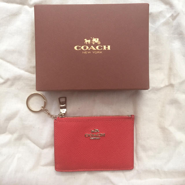 COACH(コーチ)のcoachキーケース新品未使用 レディースのファッション小物(キーケース)の商品写真