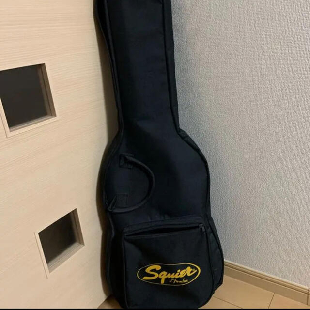 Fender(フェンダー)のSquier Bullet W/TREM  Pink 楽器のギター(エレキギター)の商品写真