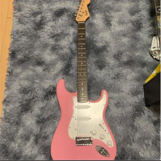 フェンダー(Fender)のSquier Bullet W/TREM  Pink(エレキギター)