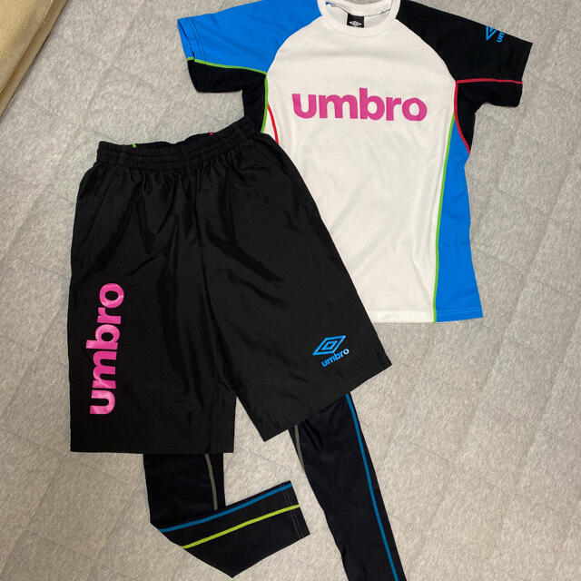 UMBRO(アンブロ)のアンブロ　ウエアセット　Ｓ スポーツ/アウトドアのサッカー/フットサル(ウェア)の商品写真