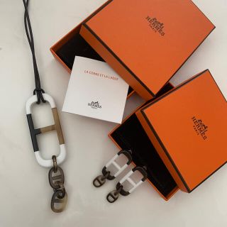 エルメス(Hermes)の専用です　Hermes エルメス アマール バッファロー ピアス 未使用(ピアス)