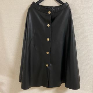 ザラ(ZARA)のZARA フェイクレザースカート(ひざ丈スカート)