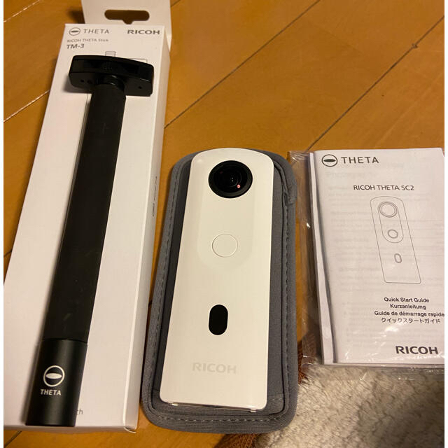 ビデオカメラ360度カメラ　RICOH  THETA SC2/TM-3セット