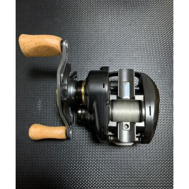 DAIWA(ダイワ)のダイワ　スティーズSVTW 純正OH済み　送料込み スポーツ/アウトドアのフィッシング(リール)の商品写真