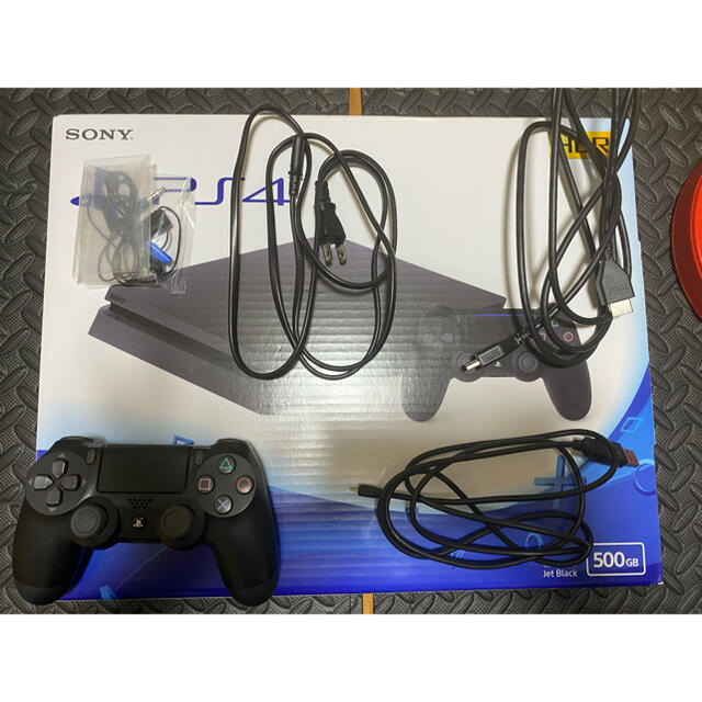 PlayStation4(プレイステーション4)のPS4  2100 500GB ジェットブラック エンタメ/ホビーのゲームソフト/ゲーム機本体(家庭用ゲーム機本体)の商品写真