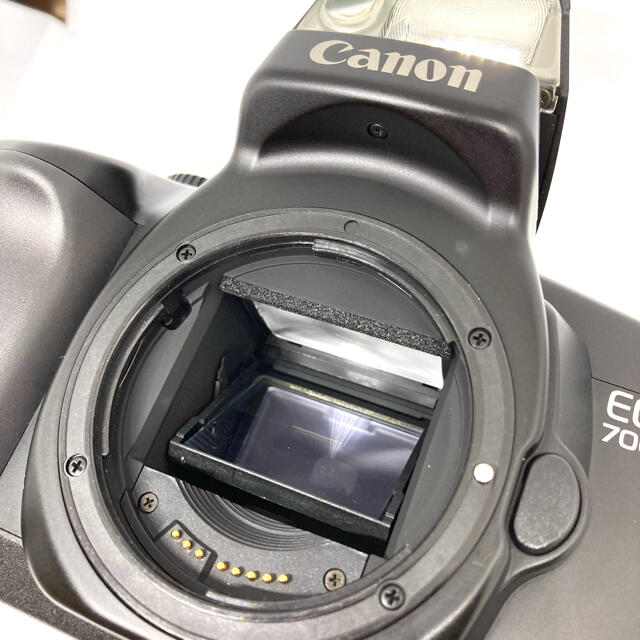 Canon(キヤノン)の極上★完動品!! Canon キヤノン EOS 700QD 一眼レフ スマホ/家電/カメラのカメラ(フィルムカメラ)の商品写真