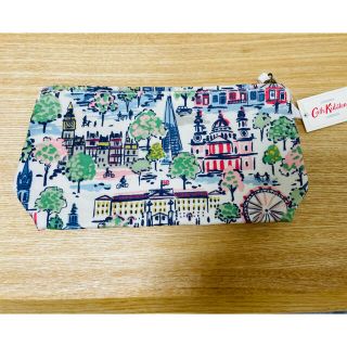 キャスキッドソン(Cath Kidston)のキャスキッドソン ロンドン柄　ポーチ (ポーチ)