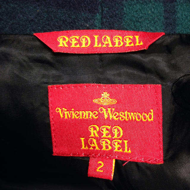 Vivienne Westwood(ヴィヴィアンウエストウッド)のヴィヴィアン チェックコート レディースのジャケット/アウター(ピーコート)の商品写真