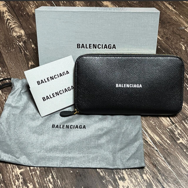 5847 BALENCIAGA エブリディ ラウンドファスナー 長財布