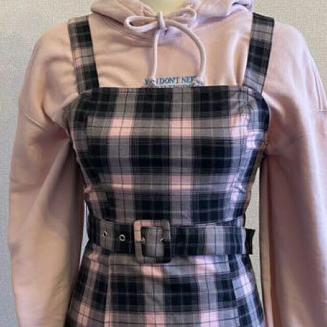 niziUミイヒ着用ワンピース　パーカーセット