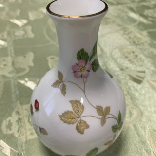 ウェッジウッド(WEDGWOOD)のウェッジウッド　ワイルドストロベリー　花瓶(花瓶)