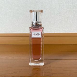 ディオール(Dior)のミス ディオール ローズ＆ローズ ローラー パール(香水(女性用))