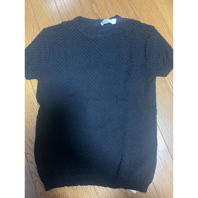 ZARA(ザラ)のZARA ブラックTシャツ レディースのトップス(カットソー(半袖/袖なし))の商品写真