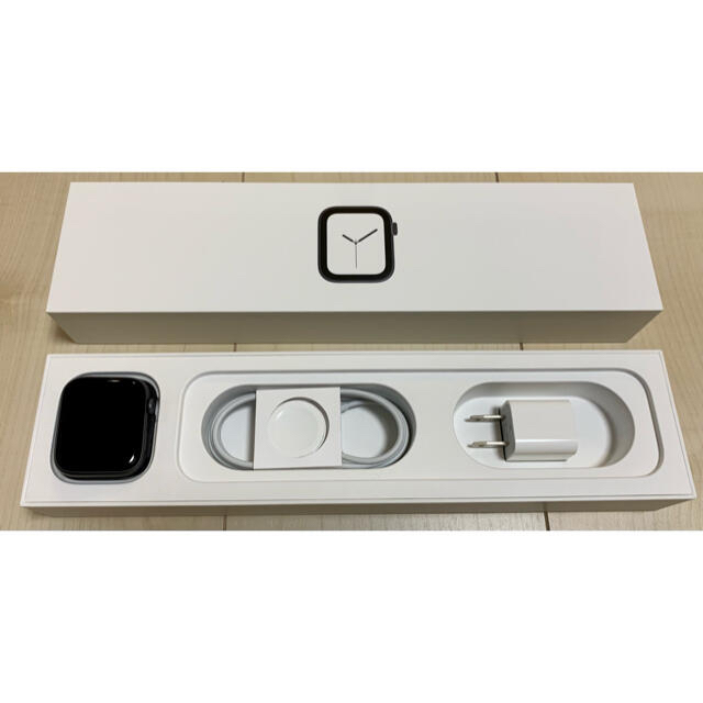 Apple Watch 4 44mm GPS スペースグレイ 完動品