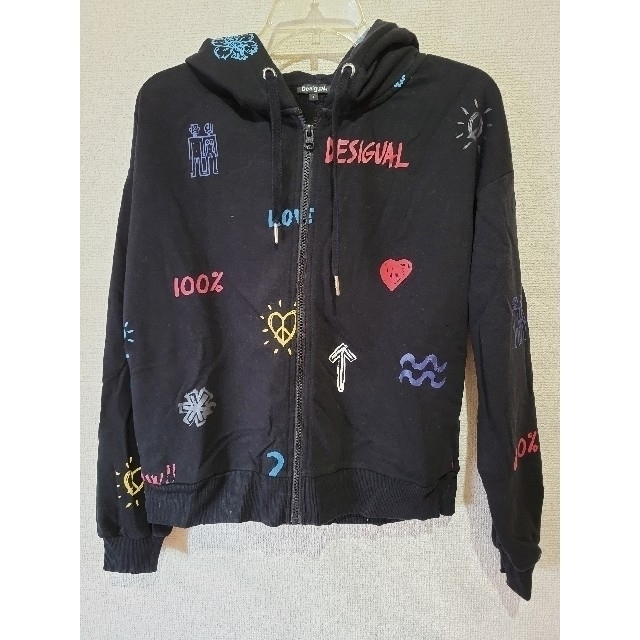 Desigual デシグアル　パーカー　スウェット