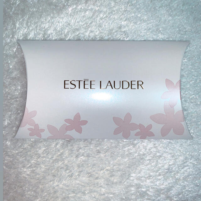 Estee Lauder(エスティローダー)のエスティーローダー　ピュアカラー　カラーエンヴィ　リプレニッシュ　リップバーム コスメ/美容のスキンケア/基礎化粧品(リップケア/リップクリーム)の商品写真