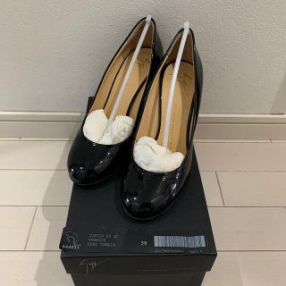 ジュゼッペザノッティ(GIUZEPPE ZANOTTI)の美品　ジュゼッペザノッティ　パンプス　エナメル　38(ハイヒール/パンプス)