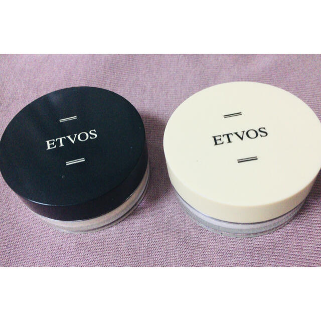 ETVOS(エトヴォス)のマットスムースミネラルファンデーション、ナイト コスメ/美容のベースメイク/化粧品(ファンデーション)の商品写真
