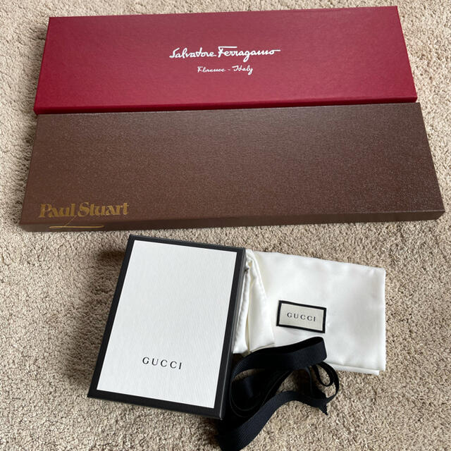 Salvatore Ferragamo(サルヴァトーレフェラガモ)のブランド箱セット レディースのバッグ(ショップ袋)の商品写真