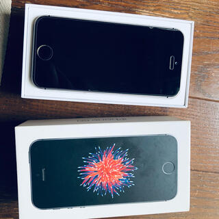 アップル(Apple)のアップルiPhone SE第一世代(携帯電話本体)