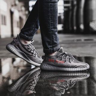 アディダス(adidas)のAdidas Yeezy boost 350 v2 beluga(スニーカー)