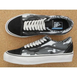 ヴァンズ(VANS)のバンズ VANS OLD SKOOL GORE-TEX 27,5cm 黒灰カモ(スニーカー)