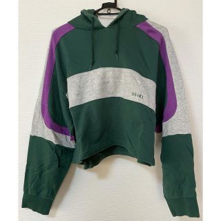 エックスガール(X-girl)のX-GIRL SHORT SWEAT HOODIE  グリーン(パーカー)