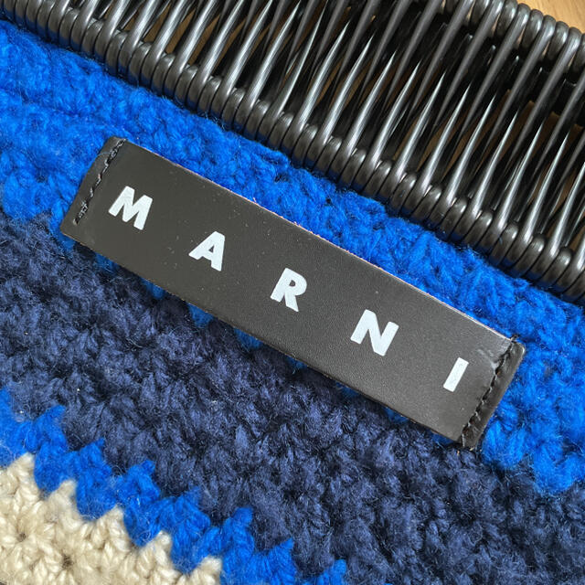 Marni(マルニ)の最終価格です！MARNI マルニコットンクロシェバッグ ブルーボーダー トート  レディースのバッグ(ハンドバッグ)の商品写真