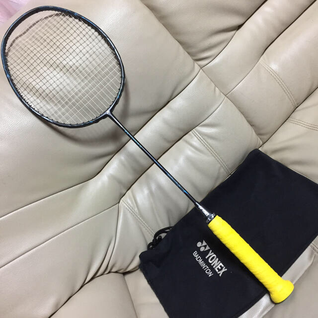 YONEX(ヨネックス)のヨネックスバドミントンラケット スポーツ/アウトドアのスポーツ/アウトドア その他(バドミントン)の商品写真