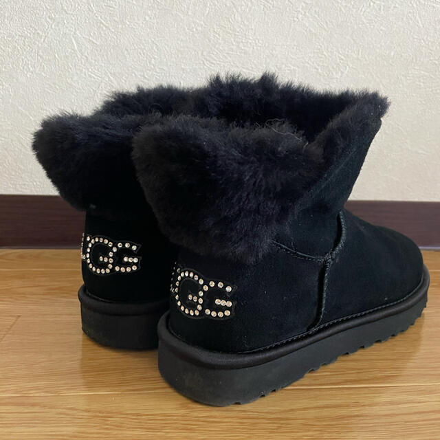 UGG(アグ)のUGGムートンブーツ レディースの靴/シューズ(ブーツ)の商品写真