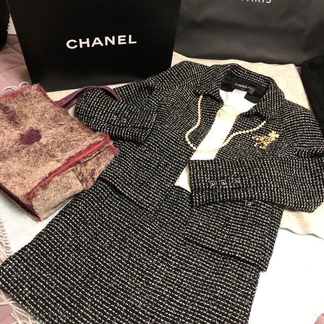 CHANEL(シャネル)のシャネルスーツ★ツィードスーツ★美品 レディースのフォーマル/ドレス(スーツ)の商品写真