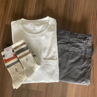 ジェイダブリューアンダーソン(J.W.ANDERSON)の【3点セット】JWANDERSON UNIQLO Tシャツ パンツ ソックス(Tシャツ/カットソー(半袖/袖なし))