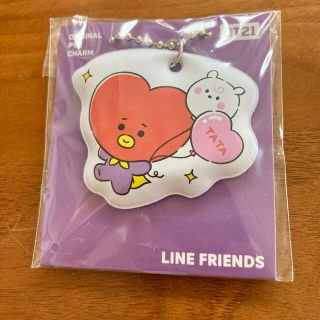 ファミマ　BT21 bt21 TATA タタ　PVCチャーム　限定　キーホルダー(キャラクターグッズ)