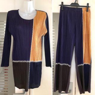 プリーツプリーズイッセイミヤケ(PLEATS PLEASE ISSEY MIYAKE)の【美品】プリーツプリーズ　イッセイミヤケ　セットアップ(セット/コーデ)