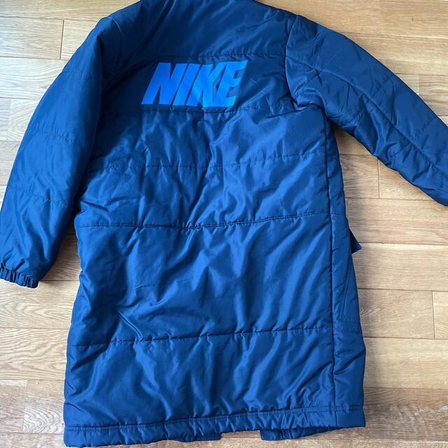 NIKE(ナイキ)のNIKE ロングコート　140子供 キッズ/ベビー/マタニティのキッズ服男の子用(90cm~)(ジャケット/上着)の商品写真