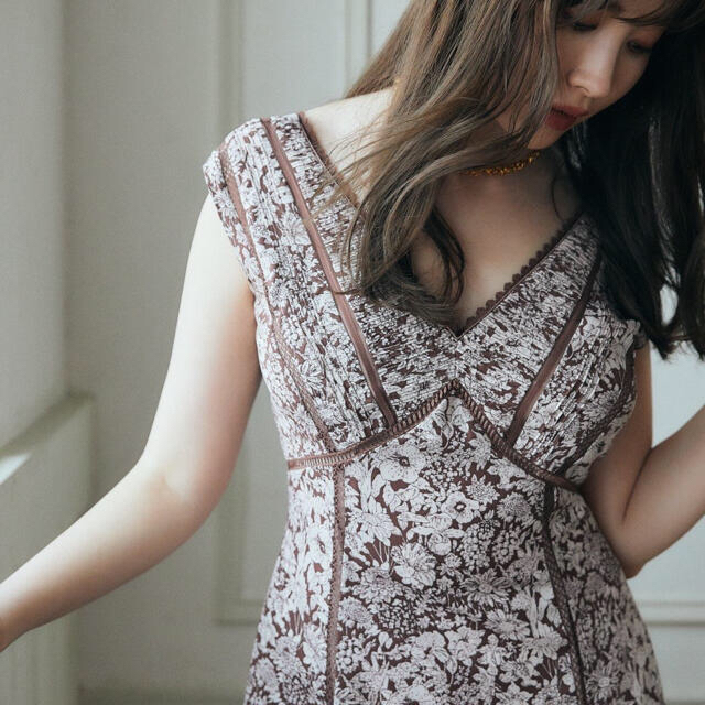 herlipto♡ Lace Trimmed Floral Dress