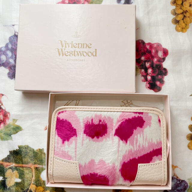 Vivienne Westwood(ヴィヴィアンウエストウッド)の新品未使用　ヴィヴィアン ピンクレオパード　ハラココインケース レディースのファッション小物(コインケース)の商品写真