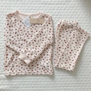 シマムラ(しまむら)のパジャマ 長袖 上下セット 女の子 ピンク 100 新品 未使用 タグ付き(パジャマ)